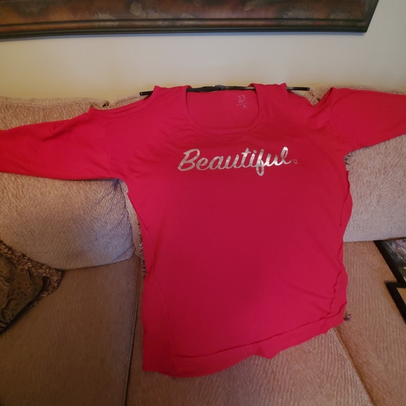 Cold Shoulder Top - Picture 4 of 6